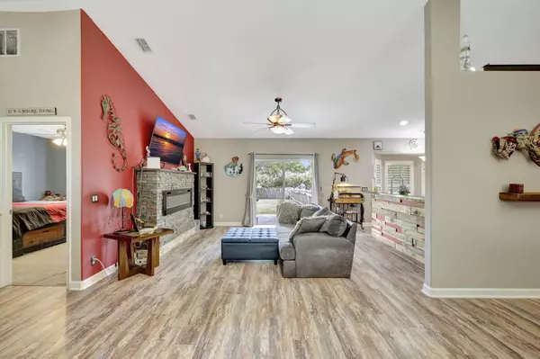 Port Saint Lucie, FL 34953,3837 SW Daisy ST