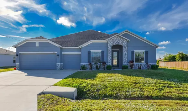 643 SW Millard DR, Port Saint Lucie, FL 34953