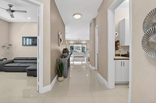 Boynton Beach, FL 33473,8297 Cloud Peak DR