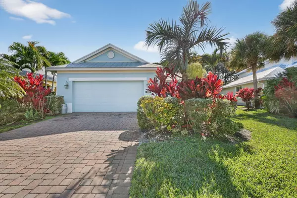 447 SW 11th SQ, Vero Beach, FL 32962