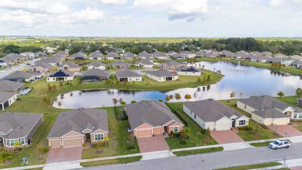 6 52nd SQ, Vero Beach, FL 32968