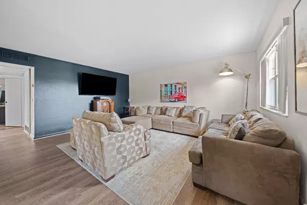 Delray Beach, FL 33446,336 Brittany G