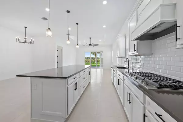 Palm Beach Gardens, FL 33412,10720 Northbrook CIR