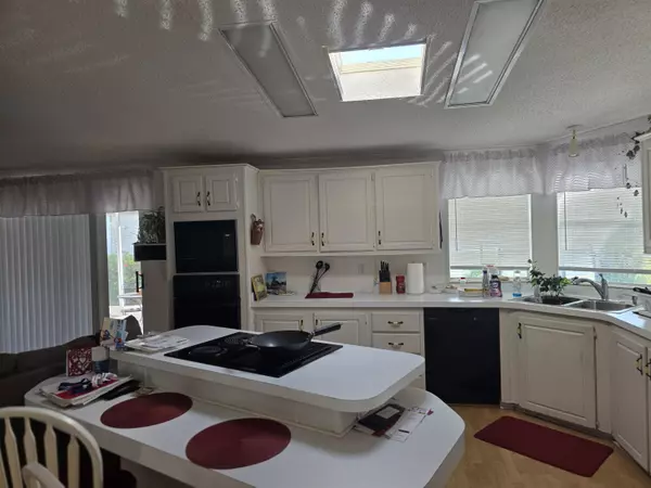 3320 Ironwood Ave. AVE, Port Saint Lucie, FL 34952