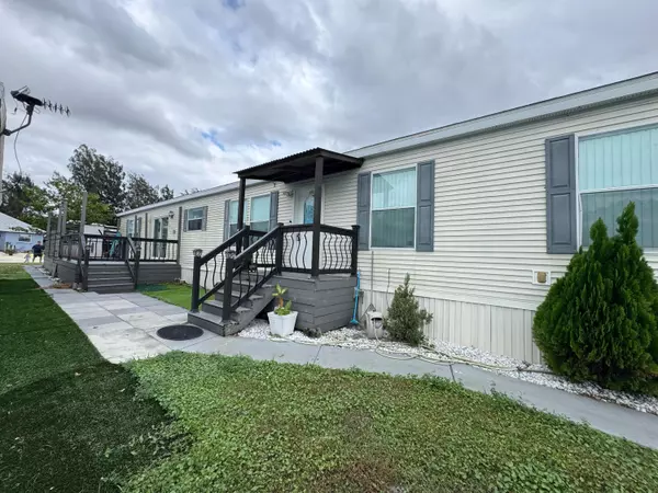 West Palm Beach, FL 33415,1326 Carefree Cove Dr.,