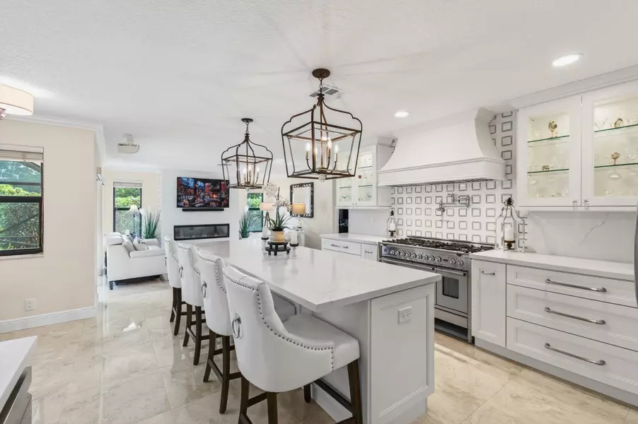 22473 Martella AVE, Boca Raton, FL 33433