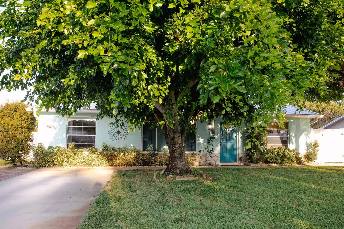 Hobe Sound, FL 33455,8675 SE Keathley CT