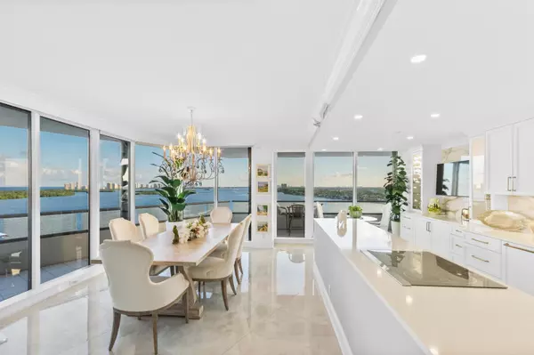 North Palm Beach, FL 33408,100 Lakeshore DR 1453