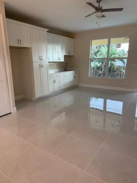 West Palm Beach, FL 33406,4414 Potomac AVE