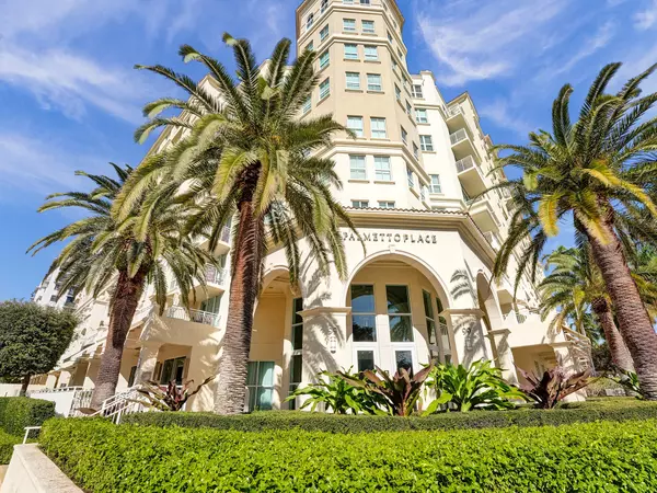 99 SE Mizner BLVD 509, Boca Raton, FL 33432