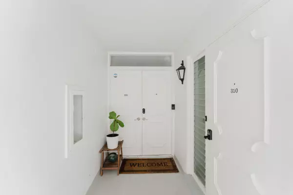 Boca Raton, FL 33432,800 E Camino Real 309