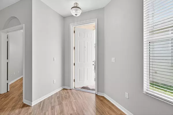 Port Saint Lucie, FL 34986,313 SW Perdido Key ST