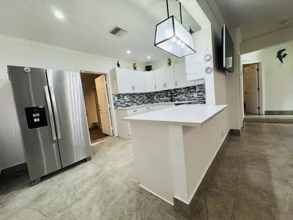 Fort Lauderdale, FL 33311,1132 NW 7th TER