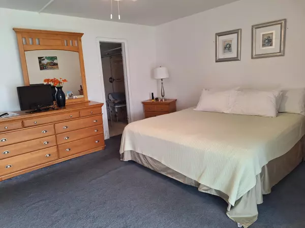 Boca Raton, FL 33433,1010 Wolverton A