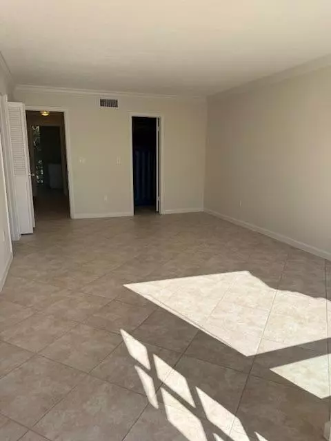 Boca Raton, FL 33487,780 Jeffery ST 2