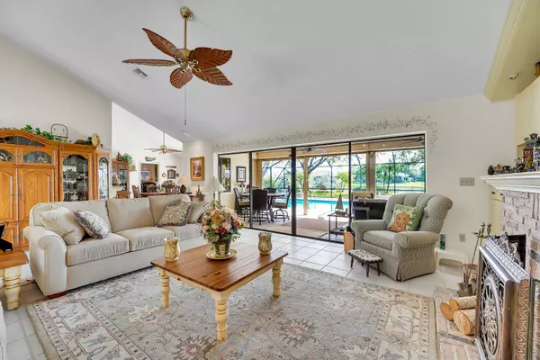 Port Saint Lucie, FL 34986,7839 Sabal Lake DR