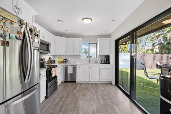 Delray Beach, FL 33445,235 SW 29th AVE