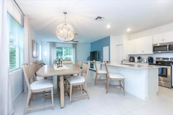 Lake Worth, FL 33463,4578 Meyerson PL