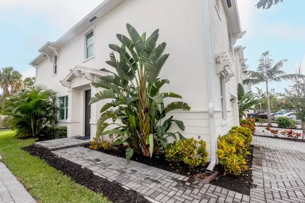 Lake Worth, FL 33463,4578 Meyerson PL