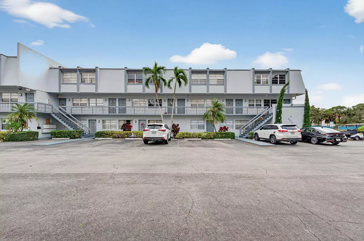 Boca Raton, FL 33428,9500 SW 3 ST 210