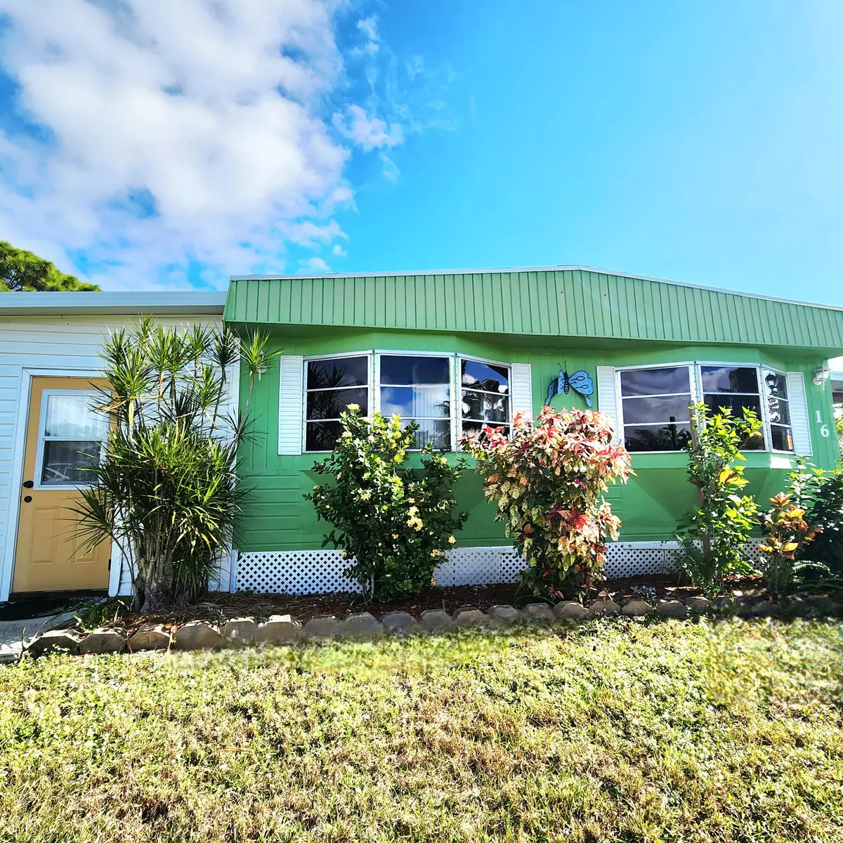 Port Saint Lucie, FL 34952,16 S Granada LN