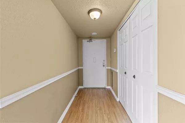 Coral Springs, FL 33065,10777 W Sample RD 719