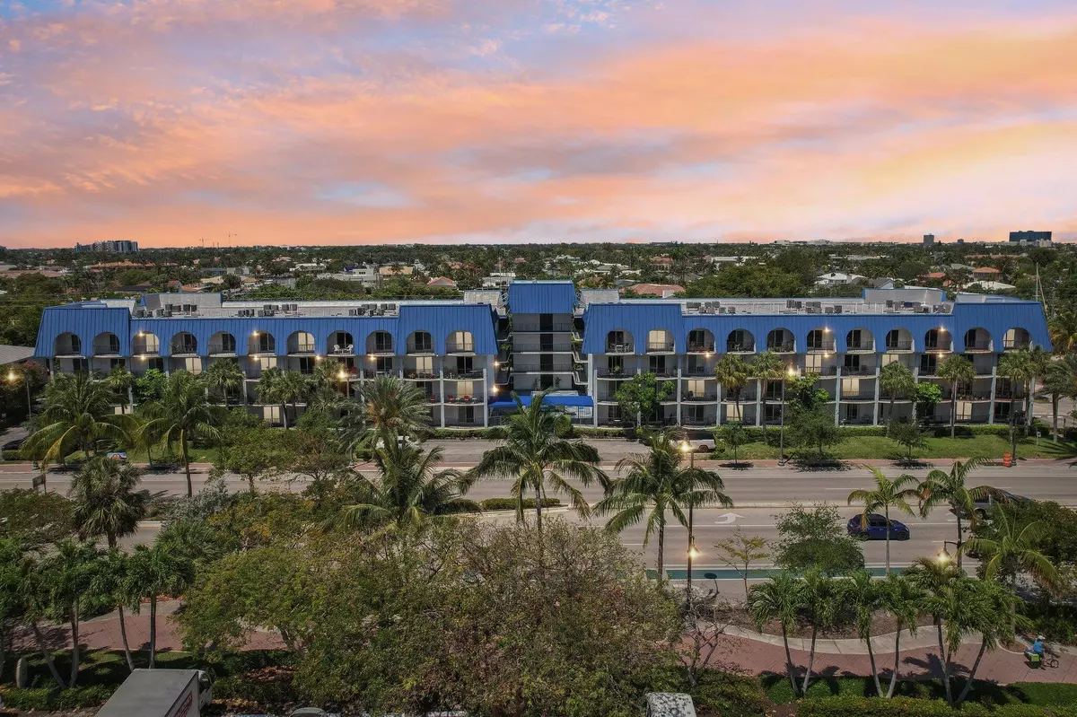 Fort Lauderdale, FL 33308,3909 N Ocean BLVD 215