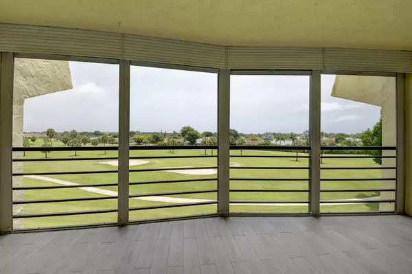 Boca Raton, FL 33428,23305 Barwood LN 406