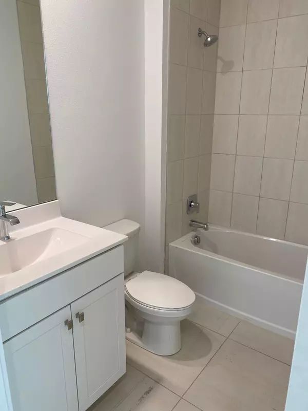 Stuart, FL 34997,6950 SE Park Trace DR