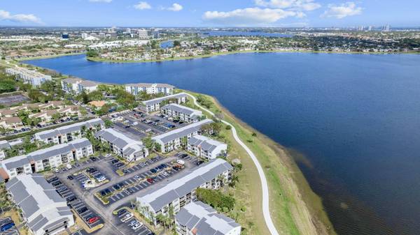 718 Executive Center DR 34, West Palm Beach, FL 33401