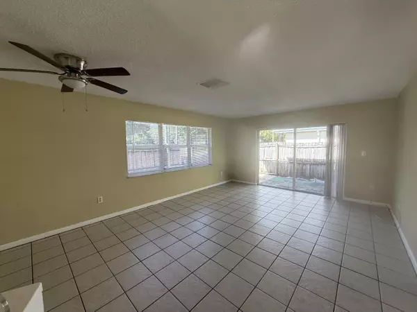 Vero Beach, FL 32960,1516 43 Rd AVE