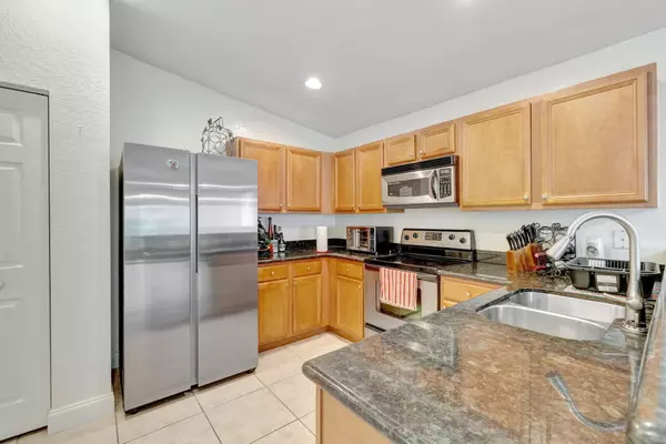 Port Saint Lucie, FL 34953,2064 Newport Isles BLVD