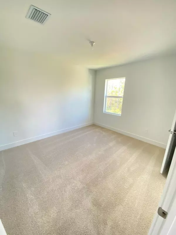 Stuart, FL 34997,6970 SE Park Trace DR