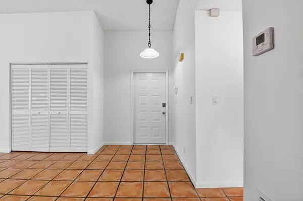 Wellington, FL 33414,2515 Bedford Mews DR