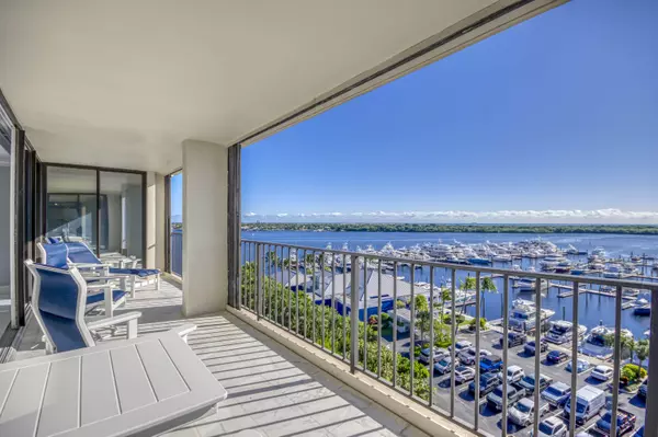 North Palm Beach, FL 33408,120 Lakeshore DR 937