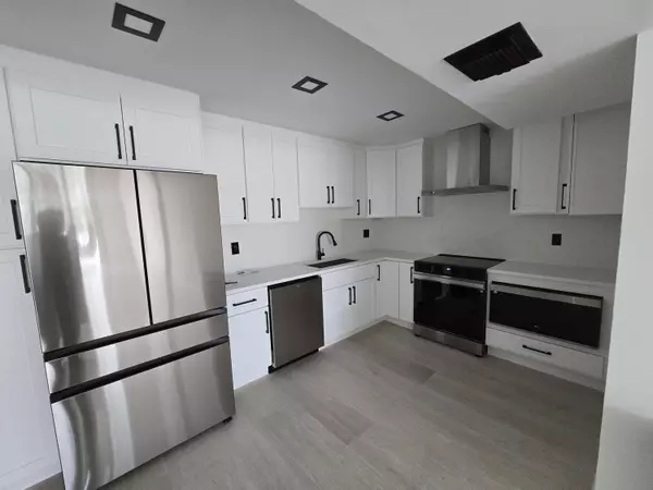 Pompano Beach, FL 33069,3010 N Course DR 207