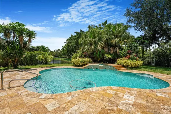 Boca Raton, FL 33498,19059 Skyridge CIR