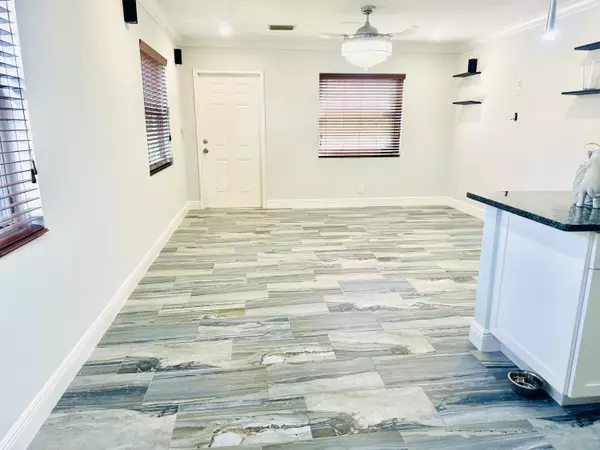 Jupiter, FL 33458,1104 Neoga ST