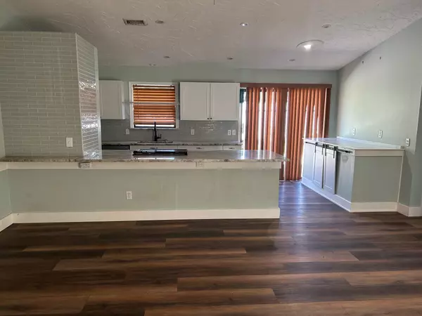 Fort Pierce, FL 34951,7908 Eden RD