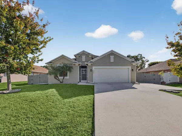 1756 SW Cannon AVE, Port Saint Lucie, FL 34953