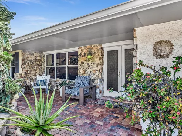 Palm Beach Gardens, FL 33410,14079 N Miller DR