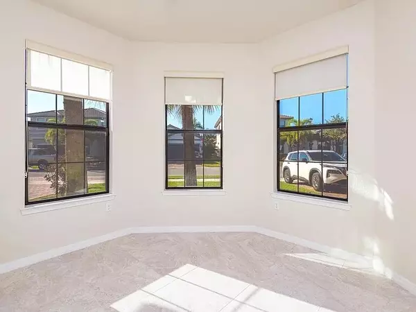 Lake Worth, FL 33467,8196 Hanoverian DR