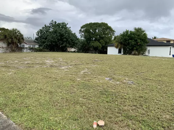 Riviera Beach, FL 33404,Null S 32nd & S Ave