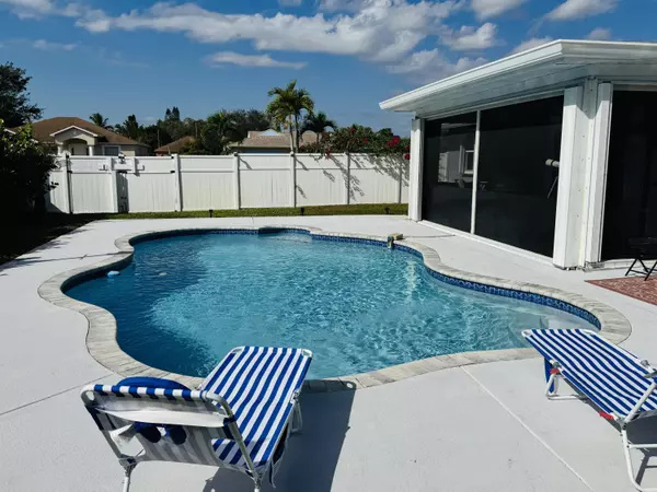 Port Saint Lucie, FL 34984,634 SE Whitmore DR