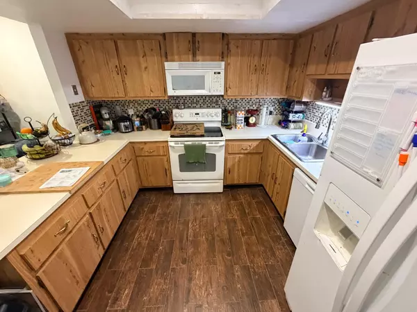 Wellington, FL 33414,1602 Shaker CIR