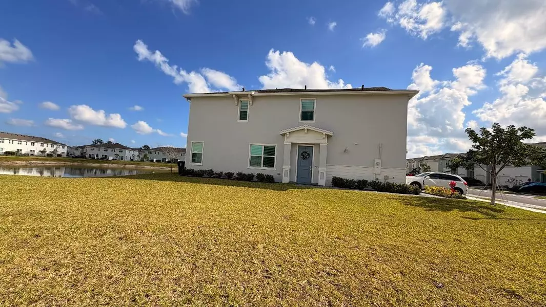 683 SE Lake Falls ST, Port Saint Lucie, FL 34984