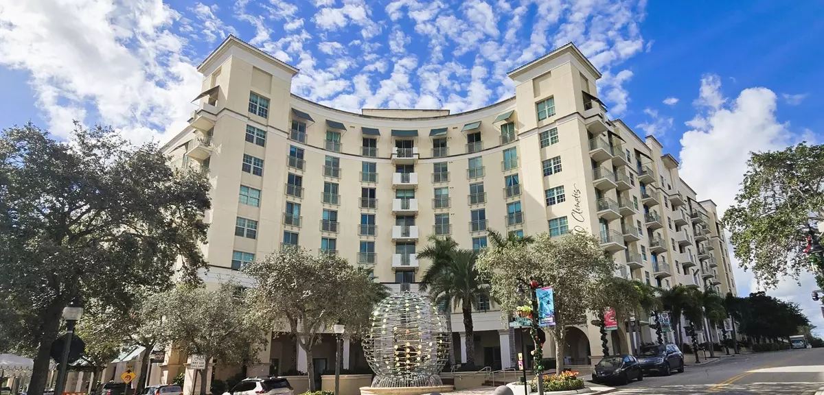 West Palm Beach, FL 33401,610 Clematis ST 317