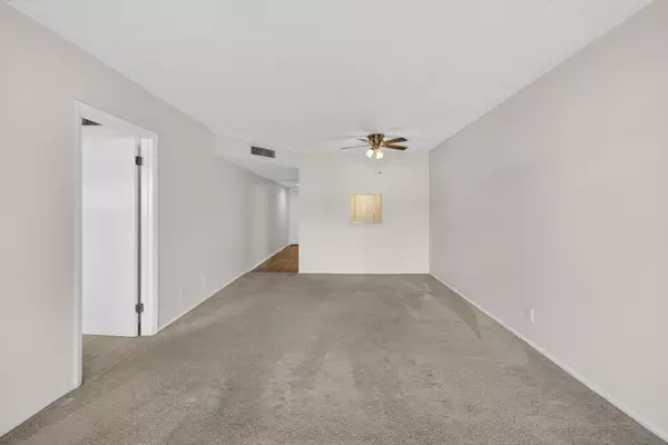 Tamarac, FL 33321,7925 S Colony CIR 203