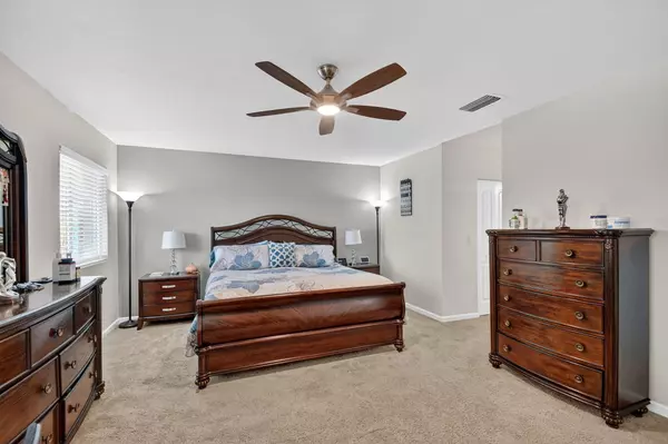 West Palm Beach, FL 33415,830 Palm Tree LN