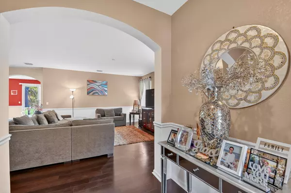 West Palm Beach, FL 33415,830 Palm Tree LN